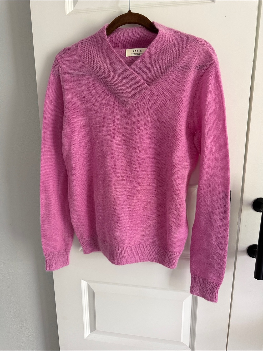 Atoir Skie knit Pink‎ V-Neck Sweater size small
